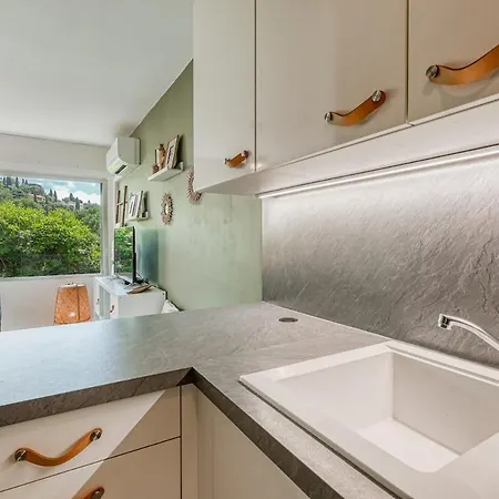 La Fossette , 4 Personnes, 5mn De La Plage, Wifi, Climatisation, Parking, Terrasse Sans Vis-a-vis Ле-Лаванду