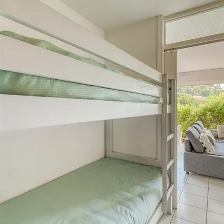 Appartement La Fossette , 4 Personnes, 5mn De La Plage, Wifi, Climatisation, Parking, Terrasse Sans Vis-a-vis *