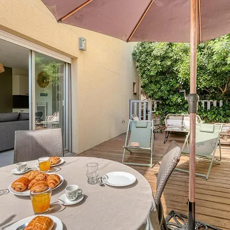 Apartmán La Fossette , 4 Personnes, 5mn De La Plage, Wifi, Climatisation, Parking, Terrasse Sans Vis-a-vis *